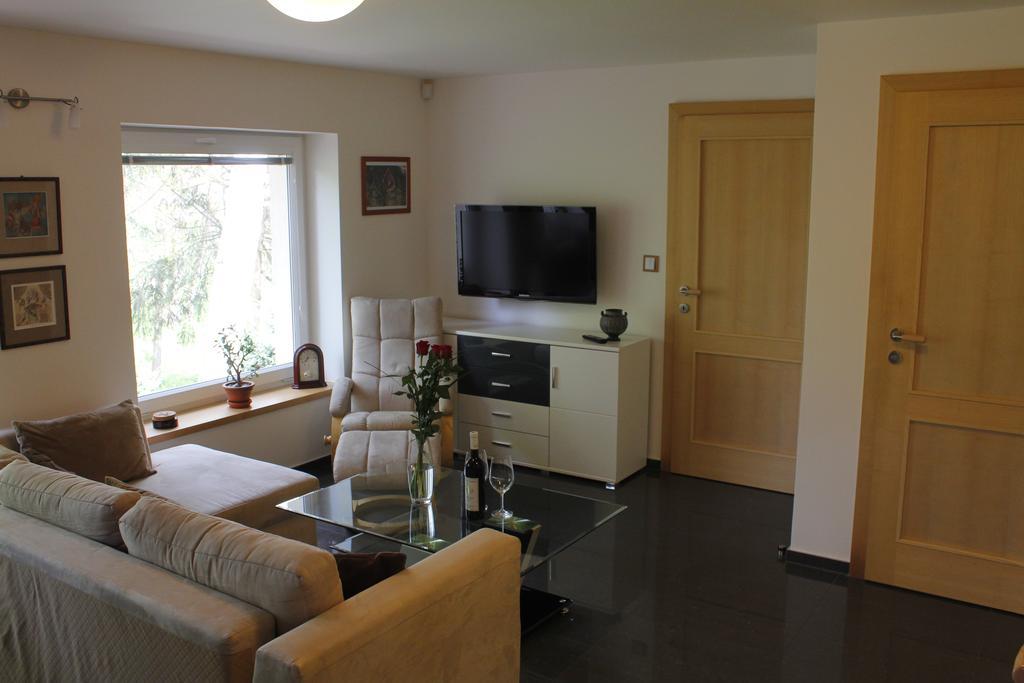 Apartment Dejvice Прага Экстерьер фото